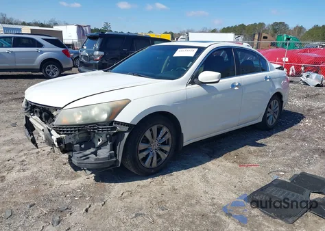 2011 Honda Accord 3.5 Ex-L z USA, uszkodzony, nr VIN 1HGCP3F80BA027530